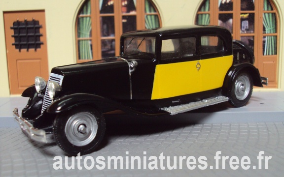 1930 Renault Reinastella coupe Weymann Solido modifiee