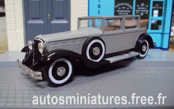 1933 Renault Reinastella decouvrable solido modifiee